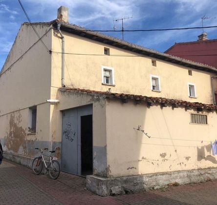 Foto 1 de Casa rural en venda a Villatoro de 5 habitacions i 372 m²