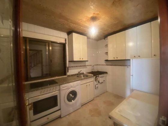 Foto 2 de Casa en venda a calle La Cueva de 3 habitacions amb calefacció