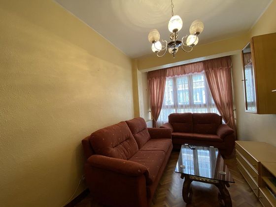 Foto 2 de Pis en venda a Gamonal de 3 habitacions amb terrassa i calefacció