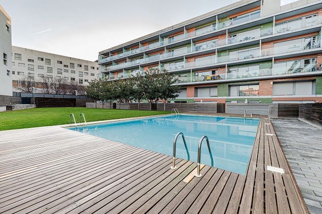 Foto 1 de Pis en venda a Instituts - Ponent - Sota el Camí Ral de 2 habitacions amb piscina i jardí