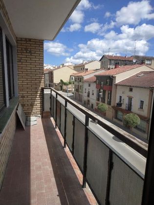 Foto 1 de Pis en venda a calle Doctor Fleming de 3 habitacions amb terrassa i balcó