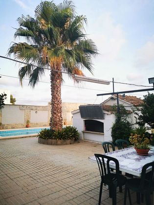 Foto 2 de Casa en venda a Godelleta de 4 habitacions amb terrassa i piscina