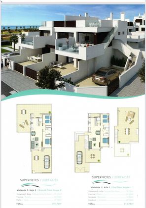 Foto 2 de Casa adosada en venta en calle Veleta de 2 habitaciones con terraza y piscina