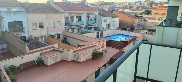 Foto 1 de Piso en venta en Gràcia de 3 habitaciones con piscina y garaje