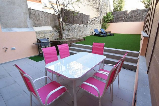 Foto 1 de Piso en alquiler en Centre - Girona de 3 habitaciones con terraza y jardín