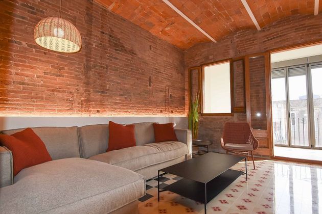 Foto 1 de Piso en alquiler en Eixample Nord – La Devesa de 3 habitaciones con terraza y muebles