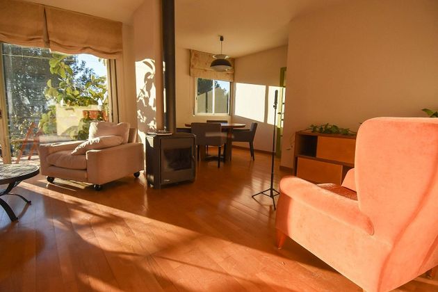 Foto 2 de Pis en lloguer a Montjuïc de 3 habitacions amb terrassa i mobles