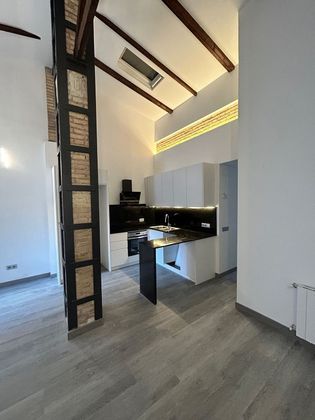 Foto 2 de Casa adosada en venta en Rocafort de 3 habitaciones con terraza y aire acondicionado