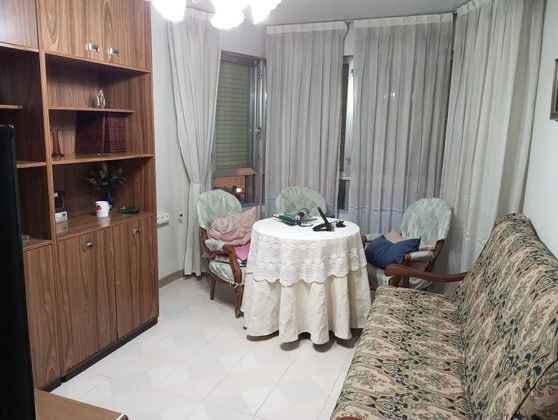 Foto 1 de Pis en lloguer a El Carmen de 3 habitacions amb terrassa i mobles