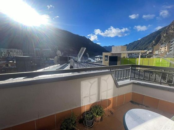 Foto 2 de Àtic en venda a Andorra la Vella de 3 habitacions amb terrassa i balcó