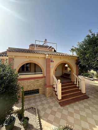 Foto 1 de Chalet en venta en Avileses de 2 habitaciones con terraza y piscina