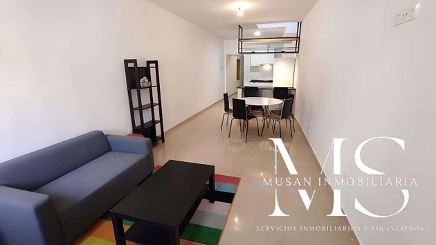 Foto 1 de Casa en venta en La Cañada-Costacabana-Loma Cabrera-El Alquián de 3 habitaciones con terraza