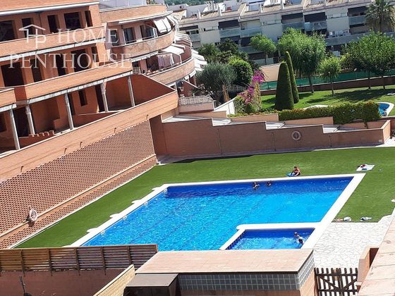 Foto 2 de Pis en venda a Santa Maria-Eixample-Sud Sumella de 1 habitació amb terrassa i piscina