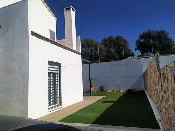 Foto 1 de Casa en venda a San Nicolás del Puerto de 3 habitacions amb terrassa i jardí