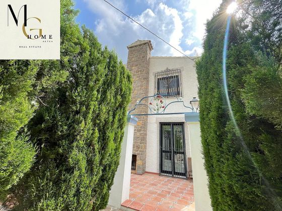 Foto 2 de Casa rural en venta en Guadalest de 5 habitaciones con terraza y jardín