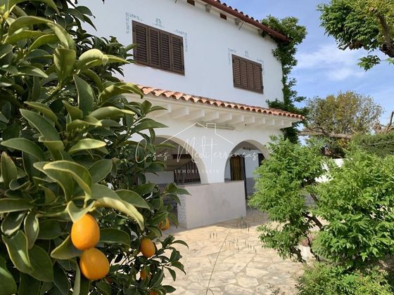 Foto 1 de Casa rural en venda a Platja de Mont-Roig de 6 habitacions amb terrassa i piscina
