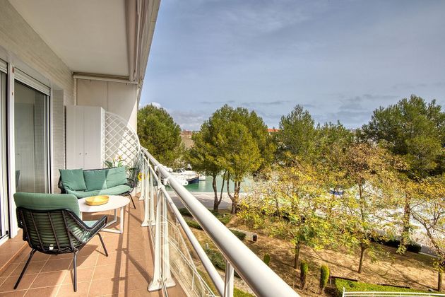Foto 2 de Piso en venta en Port d'Aro de 3 habitaciones con terraza y piscina
