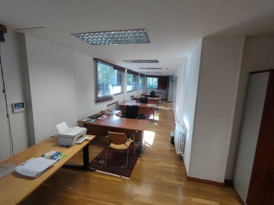 Foto 2 de Alquiler de oficina en calle Manuel Iradier de 128 m²