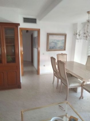 Foto 2 de Pis en venda a Maria Auxiliadora - Barriada LLera de 3 habitacions amb terrassa i balcó