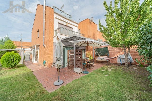Foto 2 de Casa en venda a Moraleja de Enmedio de 4 habitacions amb terrassa i garatge