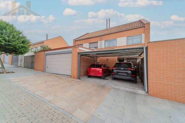 Foto 1 de Casa en venda a Moraleja de Enmedio de 4 habitacions amb terrassa i garatge