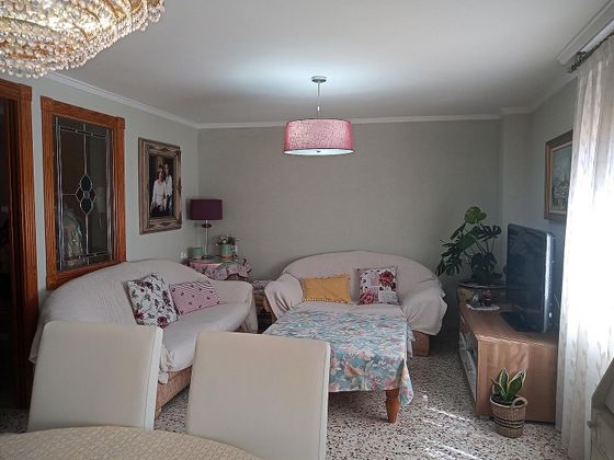 Foto 2 de Pis en venda a Petrer de 3 habitacions amb terrassa i calefacció