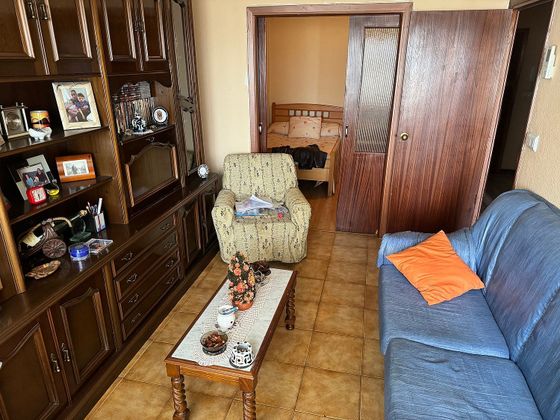 Foto 2 de Piso en venta en San Roque - As Fontiñas de 3 habitaciones con garaje y calefacción