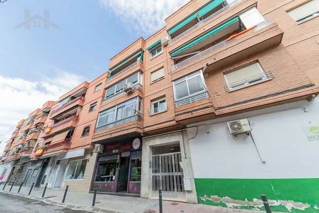 Foto 2 de Pis en venda a calle Garcia Noblejas de 3 habitacions amb aire acondicionat i calefacció