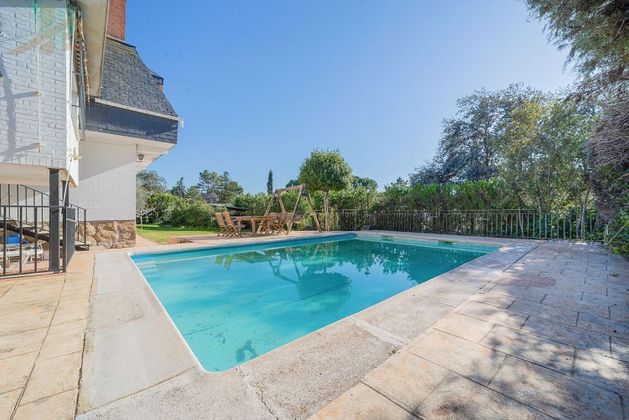 Foto 2 de Xalet en venda a Parque Boadilla de 7 habitacions amb terrassa i piscina