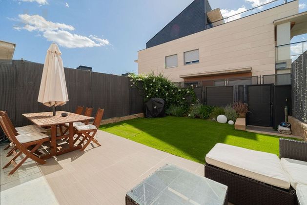 Foto 2 de Casa en venda a Sector B de 4 habitacions amb terrassa i piscina