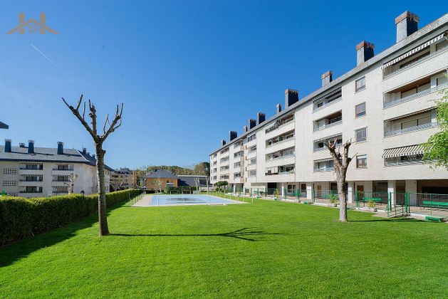 Foto 1 de Piso en venta en Jardín de los Reyes - Parque Real de 2 habitaciones con terraza y piscina