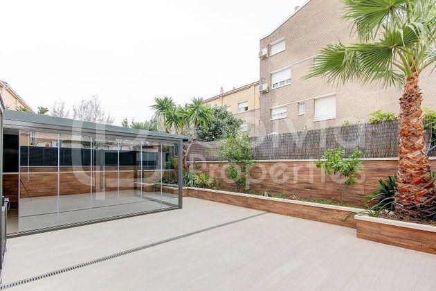 Foto 2 de Casa en venta en Centre - Colomeres - Rambles de 4 habitaciones con terraza y jardín