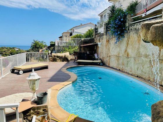 Foto 1 de Venta de casa en Sant Cebrià de Vallalta de 6 habitaciones con terraza y piscina