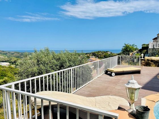Foto 2 de Casa en venda a Sant Cebrià de Vallalta de 6 habitacions amb terrassa i piscina