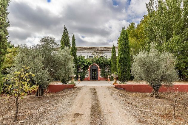 Foto 1 de Casa rural en venda a Chinchón de 10 habitacions amb terrassa i piscina