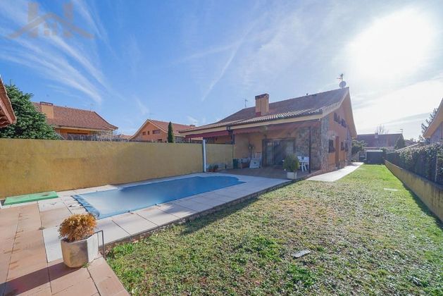 Foto 1 de Casa en venda a Guadarrama de 3 habitacions amb terrassa i piscina
