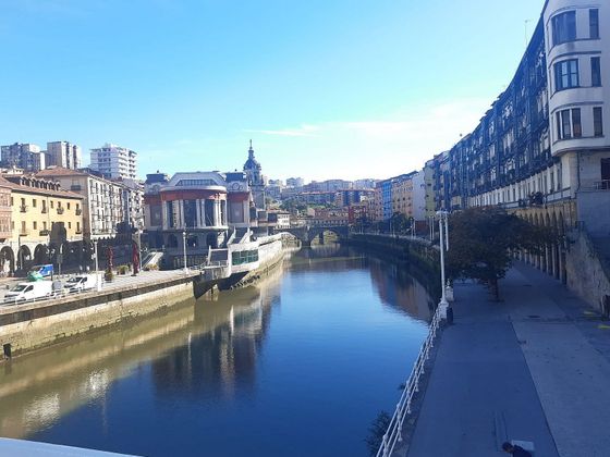 Foto 1 de Local en venda a Bilbao la Vieja de 85 m²