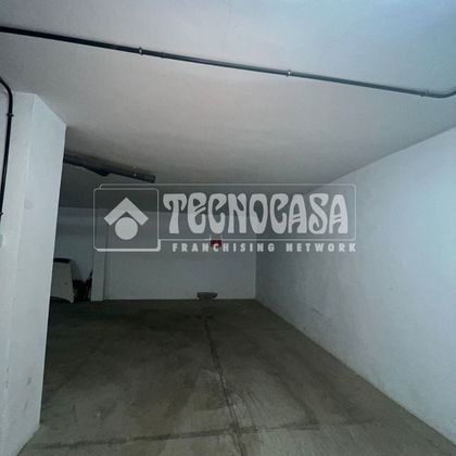 Foto 2 de Garaje en venta en San Isidro de 18 m²