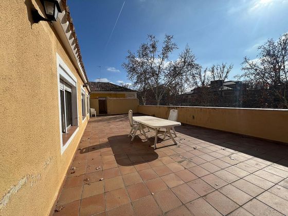 Foto 2 de Dúplex en venda a Centro - Aranjuez de 5 habitacions amb terrassa i aire acondicionat