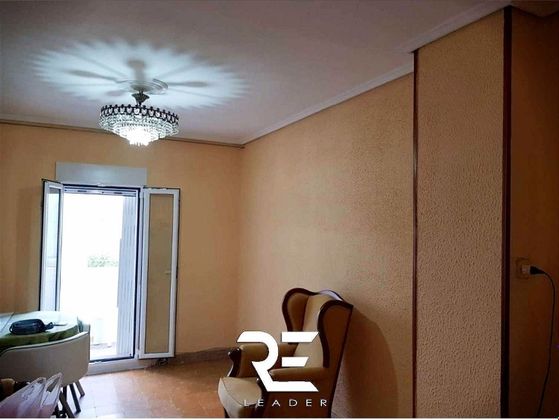 Foto 2 de Piso en venta en Sant Marcel·lí de 3 habitaciones con balcón y calefacción