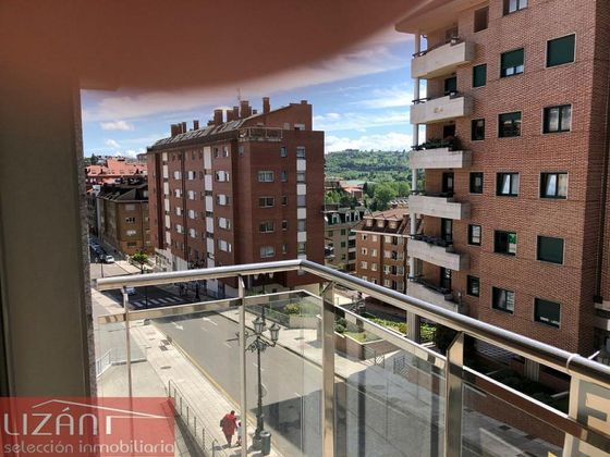 Foto 1 de Venta de piso en Montecerrao de 3 habitaciones con terraza y calefacción