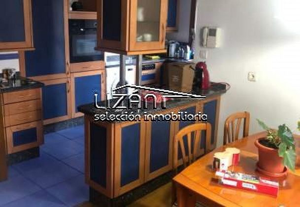 Foto 1 de Pis en venda a Milán - Pumarín - Teatinos de 4 habitacions amb garatge i calefacció