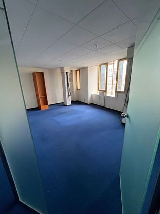 Foto 1 de Alquiler de oficina en calle De L'advocat Cirera de 51 m²