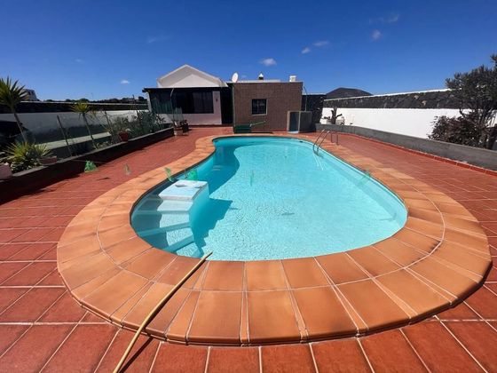 Foto 1 de Casa rural en venta en Masdache de 4 habitaciones con terraza y piscina