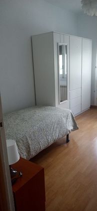 Foto 2 de Piso en alquiler en avenida De Valencia de 3 habitaciones con muebles y calefacción