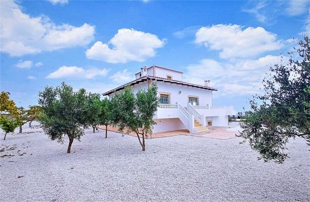 Foto 1 de Casa en venta en Romana (la) de 5 habitaciones con terraza y piscina