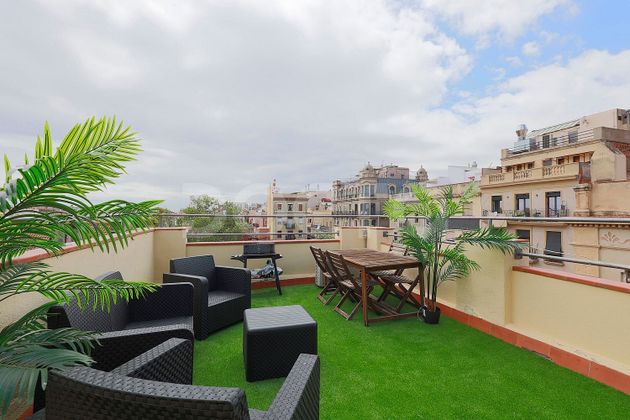 Foto 2 de Pis en venda a paseo De Joan de Borbó de 1 habitació amb terrassa i aire acondicionat