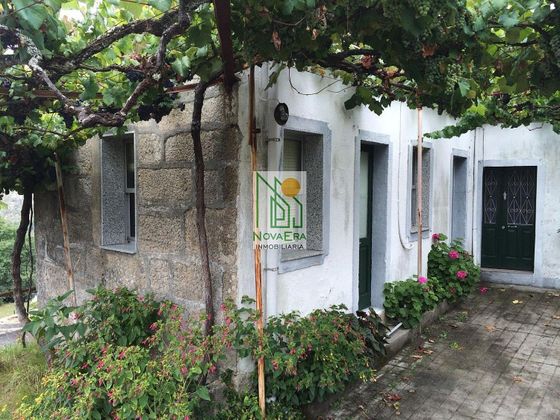 Foto 2 de Casa en venda a Ponte Caldelas de 3 habitacions amb terrassa i garatge