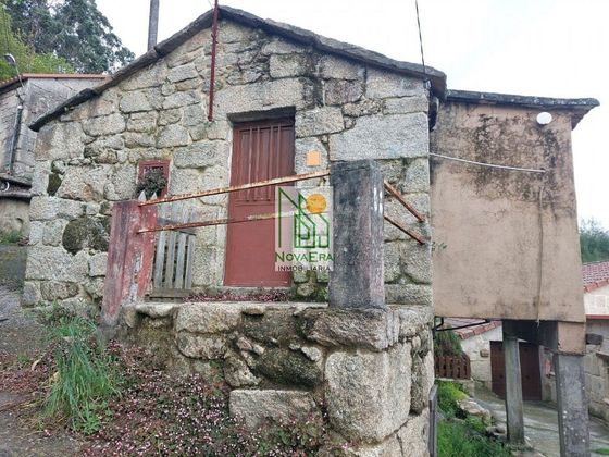 Foto 2 de Casa en venta en calle Forzans de 3 habitaciones con terraza y jardín