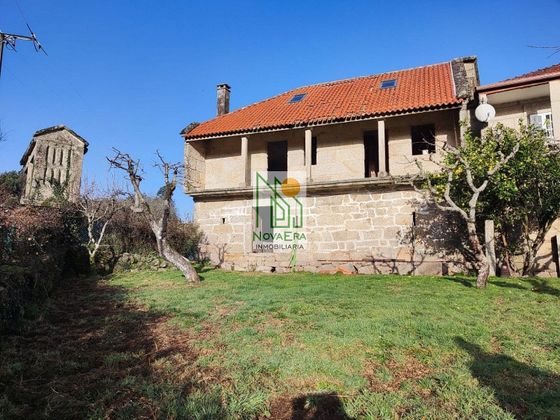 Foto 2 de Casa en venda a Fornelos de Montes de 4 habitacions amb garatge i jardí
